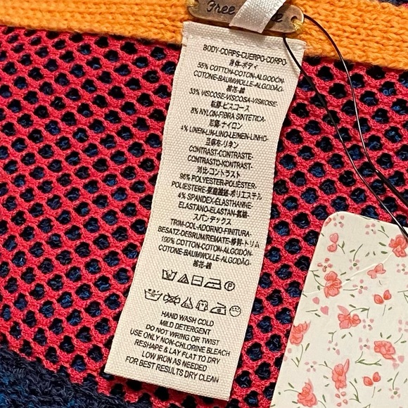 NWT Free People Sunset Fringe Poncho Beach Sweater XS/S Lightweight Oversized - Picture 13 of 16